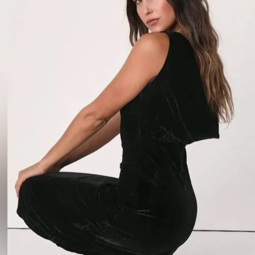 Lulus NWT XL decadent delight black velvet rhinestone cocktail dress